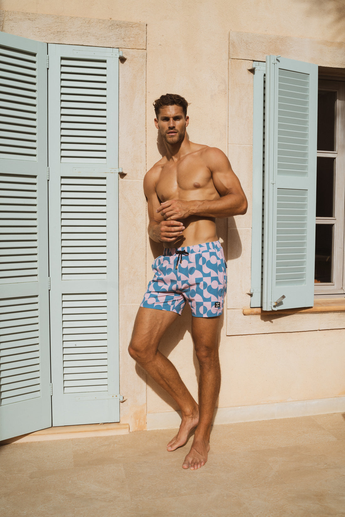 Retro Tropics Shorts / Pink